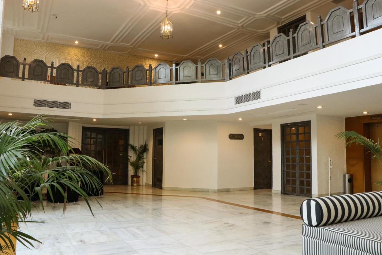 Rajdarshan - A Lake View Hotel In Ουνταϊπούρ Εξωτερικό φωτογραφία